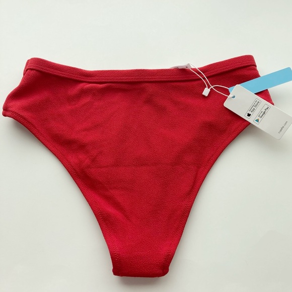 Cupshe Red Bikini Set - Picture 8 of 14